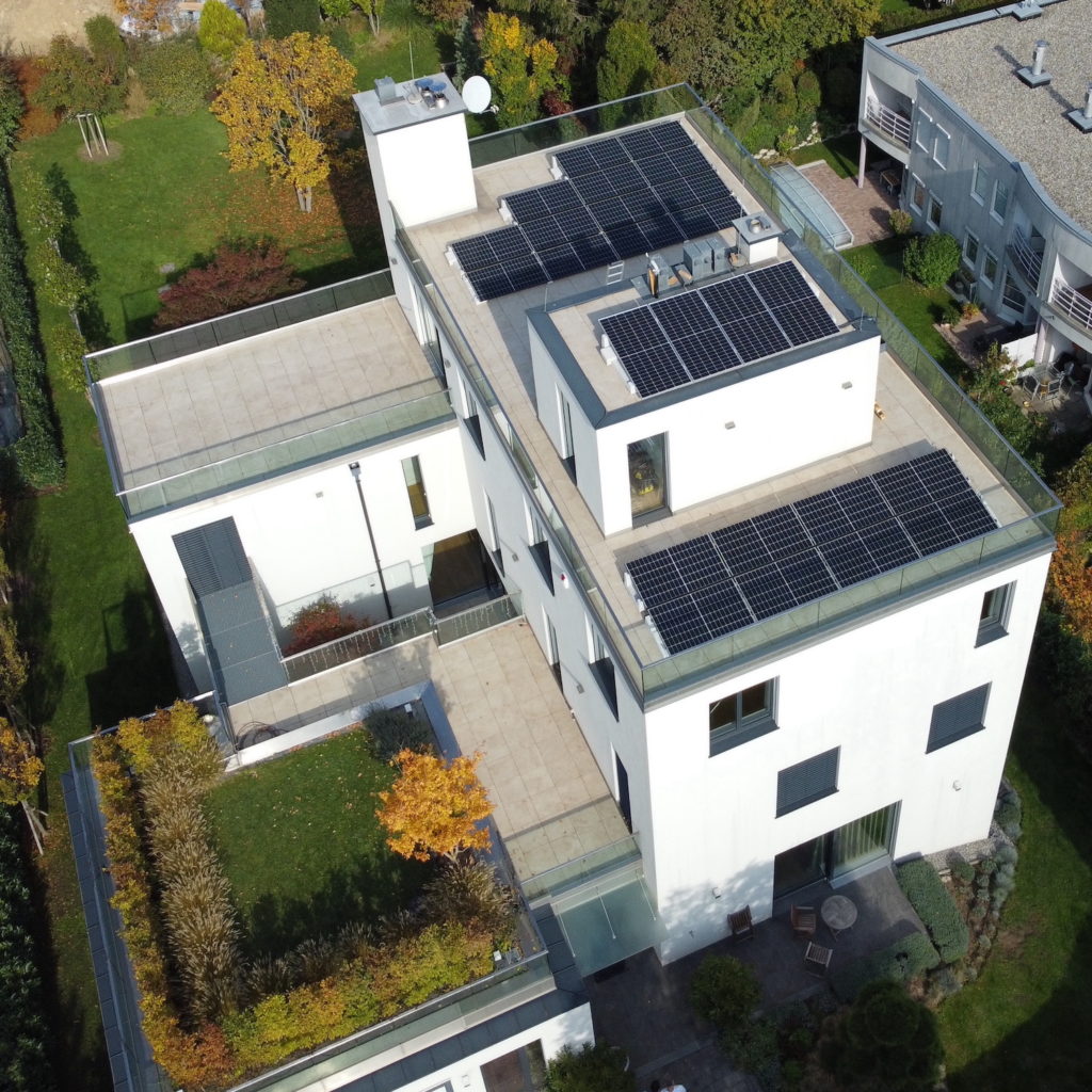 Einfamilienhaus mit Photovoltaik und Victron-ESS mit Lithium-Speicher (Referenzprojekt)