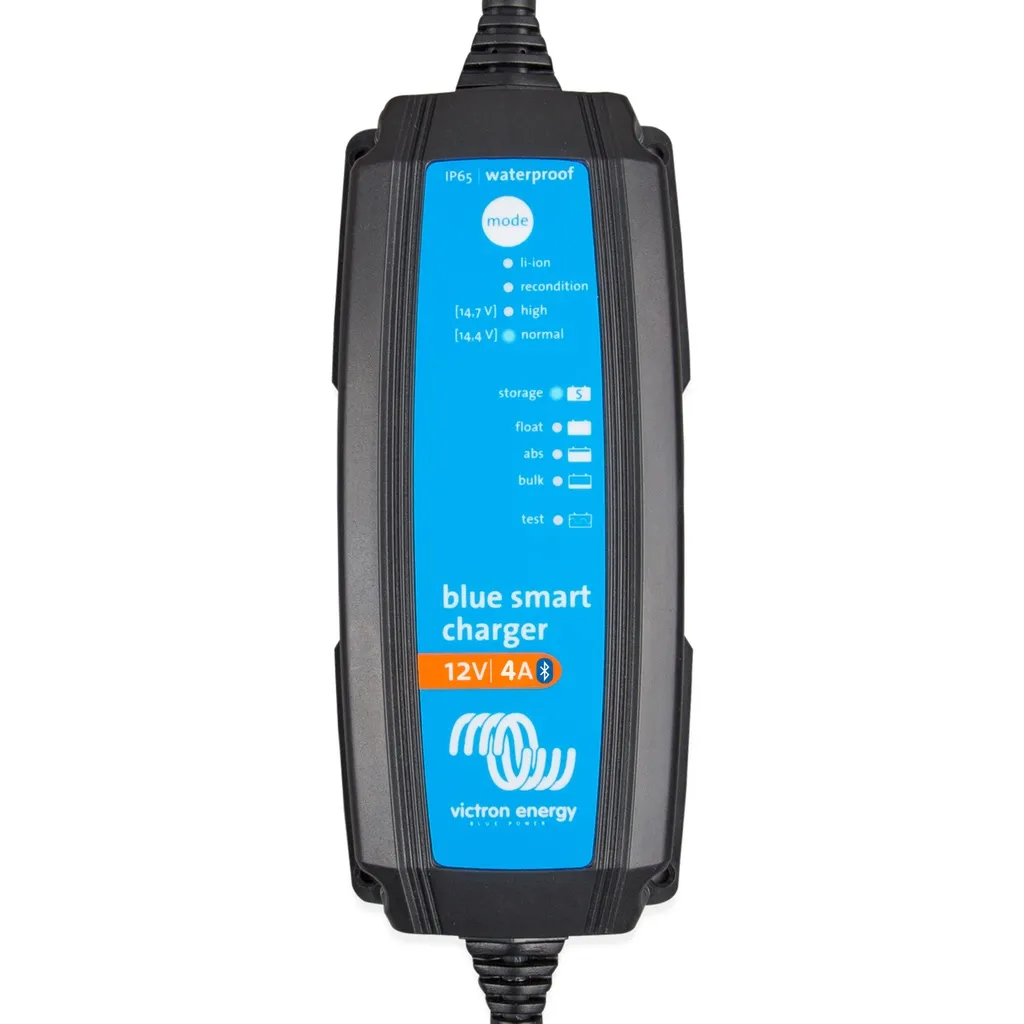 Blue Smart IP65s Charger 12/4(1) 230V UK Retail