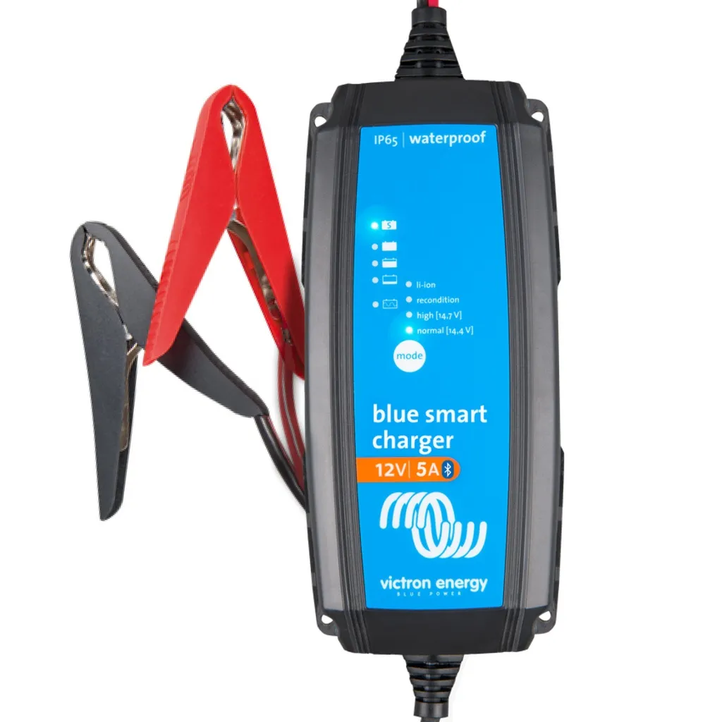 Blue Smart IP65 Charger 12/5(1) 120V NEMA 1-15P Retail