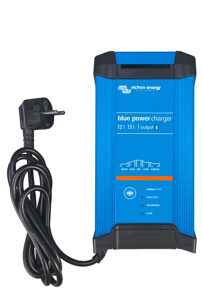 Blue Smart IP22 Charger 12/15(1) 230V AU/NZ