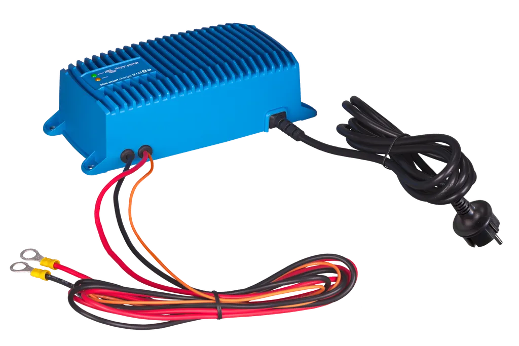 Blue Smart IP67 Charger 12/25(1+si) 230V CEE 7/7