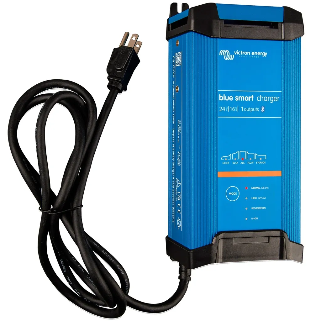 Blue Smart IP22 Charger 24/16(1) 120V NEMA 5-15