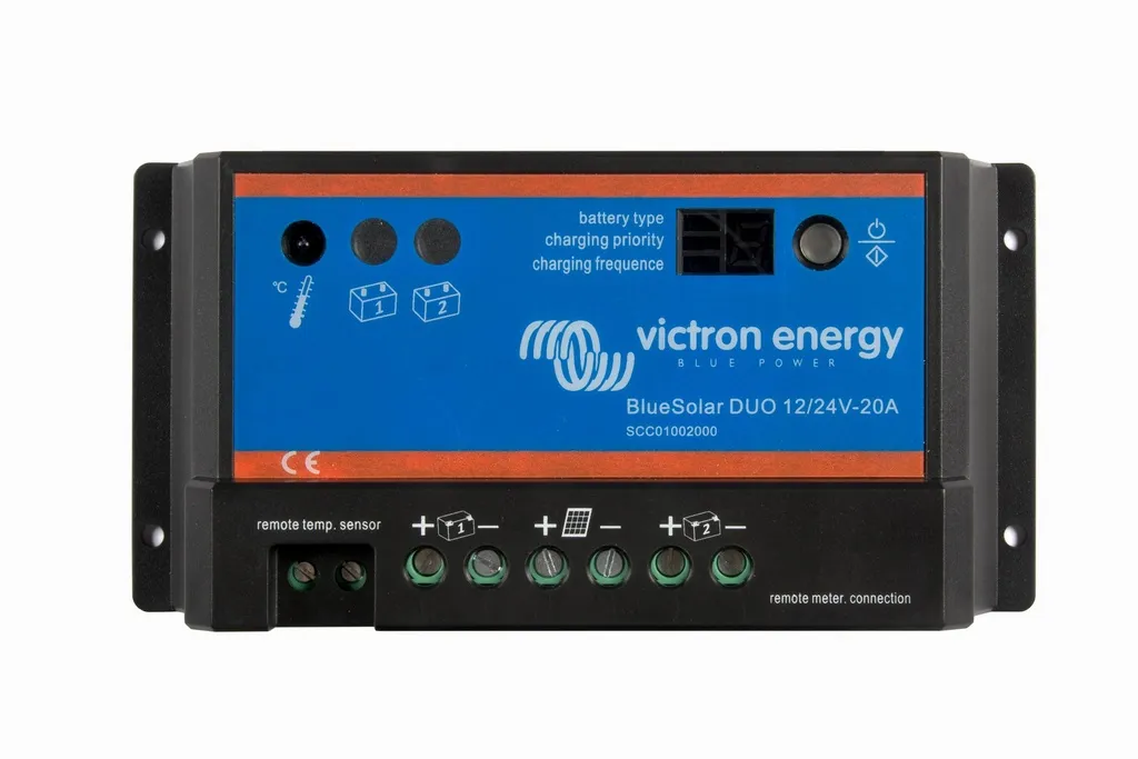 BlueSolar PWM-Pro Charge Controller 12/24V-20A