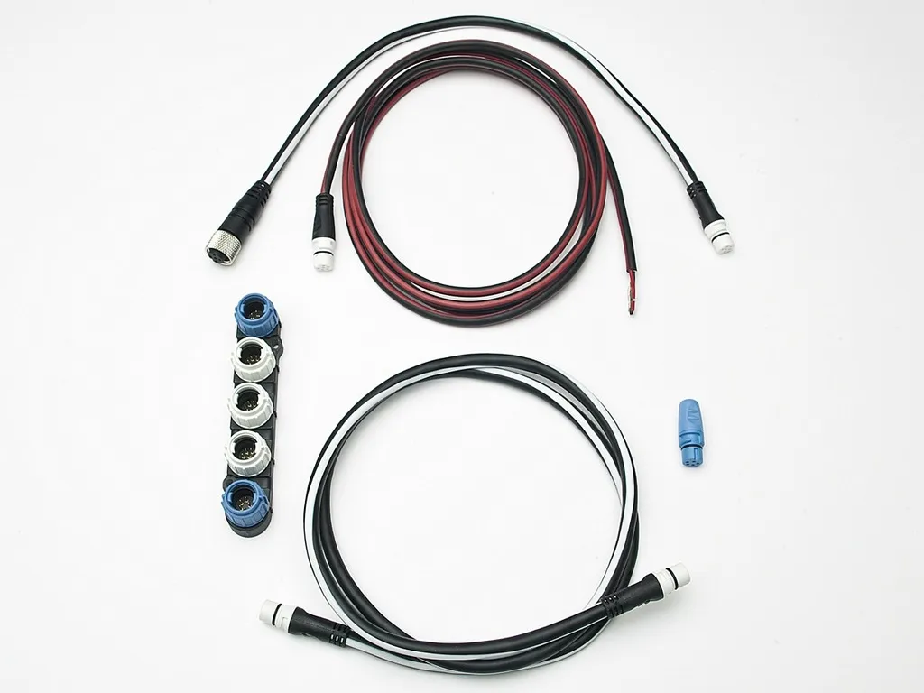 STNG/NMEA2000 Basiskabelsatz (A06039, A06045, A06064, A06049, A06031 2x)